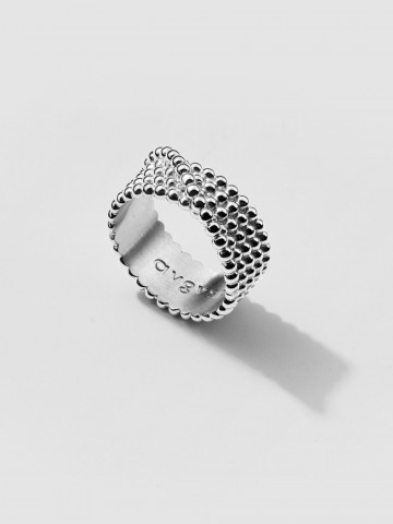 Намотанное кольцо Бисер