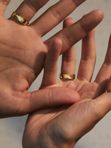 Кольцо-арка среднее из лимонного золота