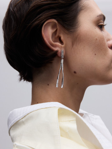 Длинная серьга Beads правая