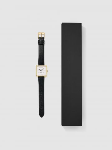 Часы Avgvst х Ракета в золотистом корпусе