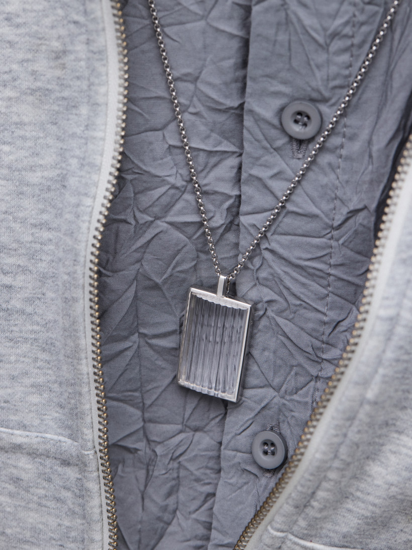 Медальон вспышка с горным хрусталем