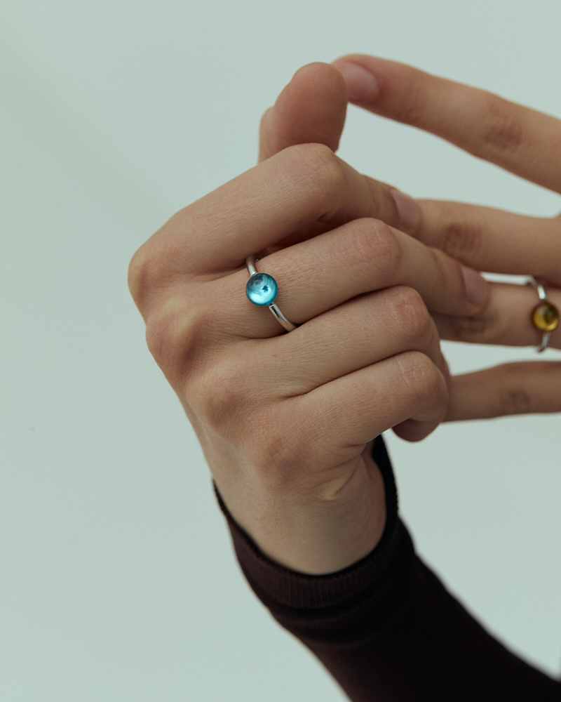 Кольцо-леденец S с голубым ситаллом