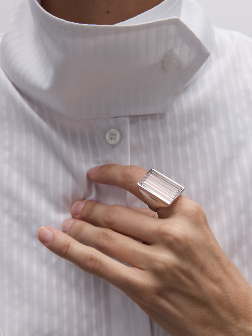 Кольцо вспышка с горным хрусталем