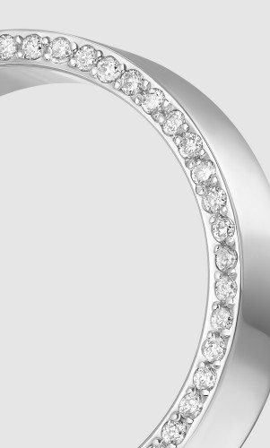 Обручальное кольцо с бриллиантами в грани