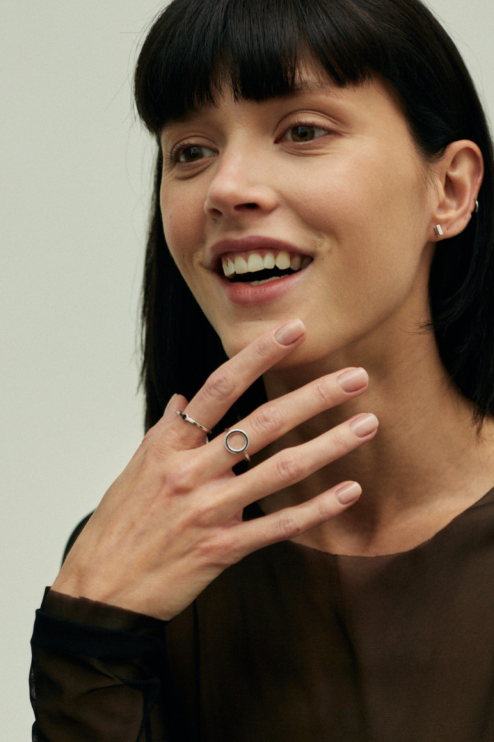 Кольцо Луна-Земля из лимонного золота