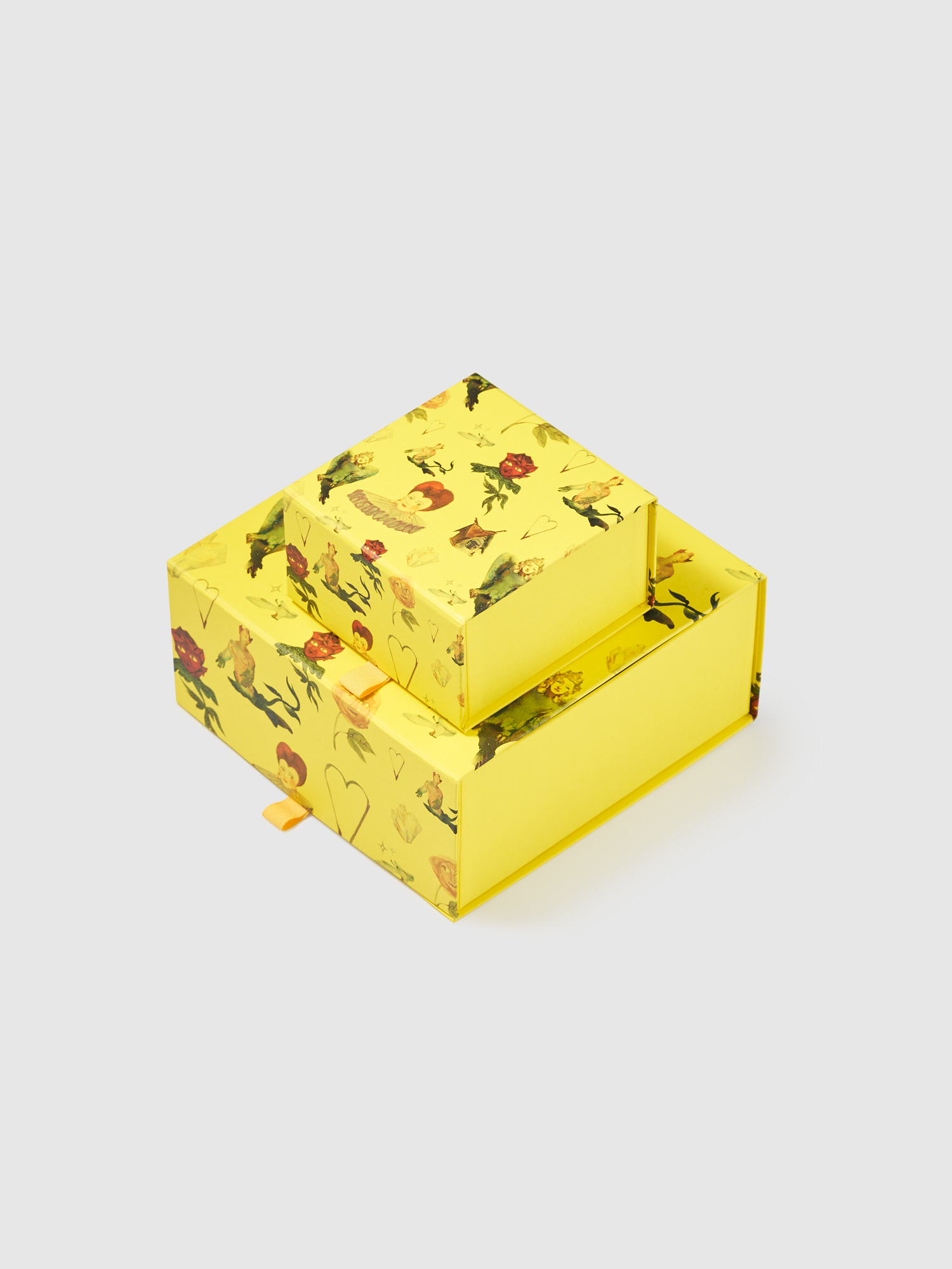 Подарочная коробка желтого цвета Alina Kugush 